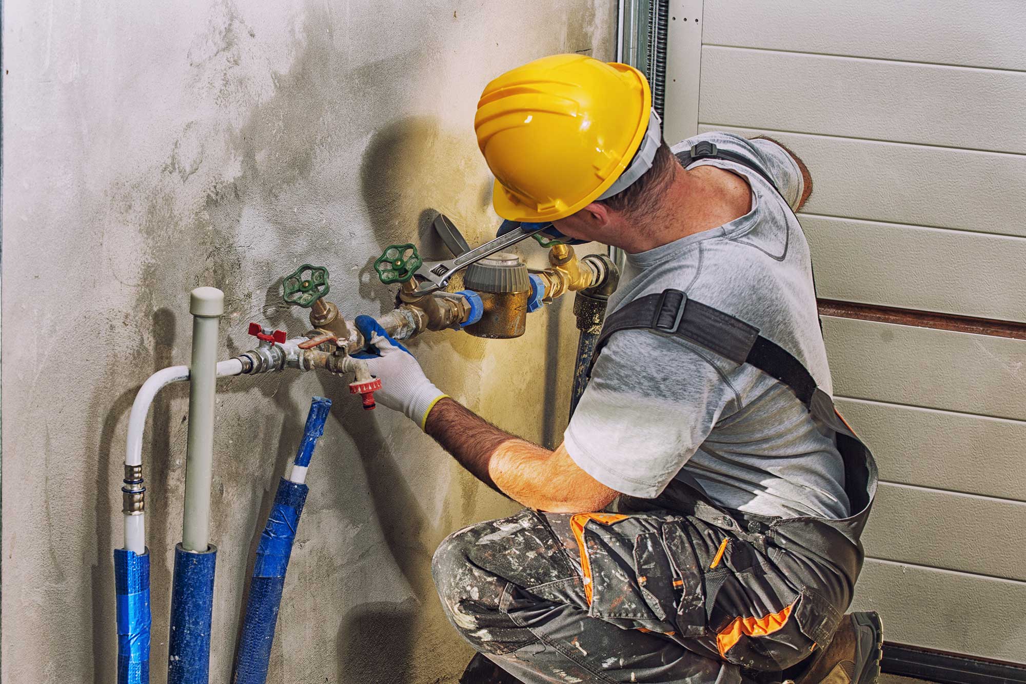 10 Signs You Need a Professional Plumber in Metro Vancouver